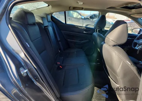 2024 Nissan Altima Sl z USA, uszkodzony, nr VIN 1N4BL4EW7RN330180